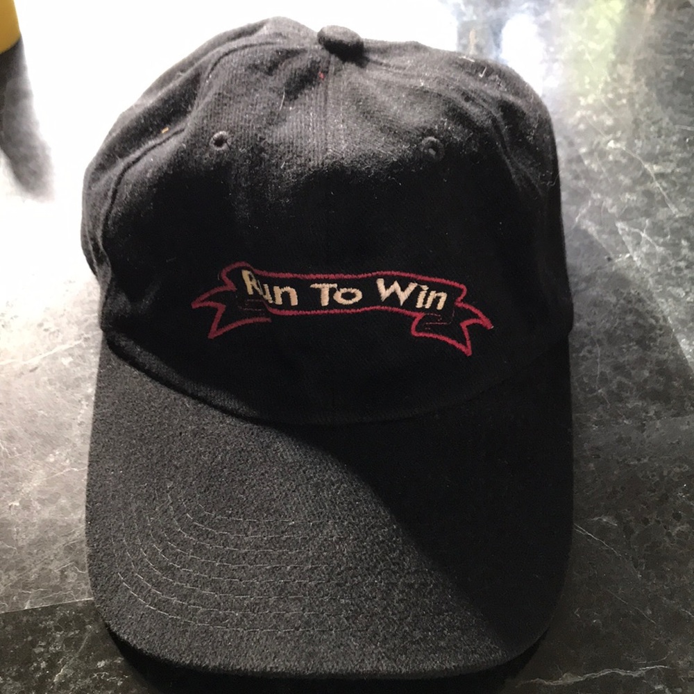 2000 Run To Win Adjustable Hat